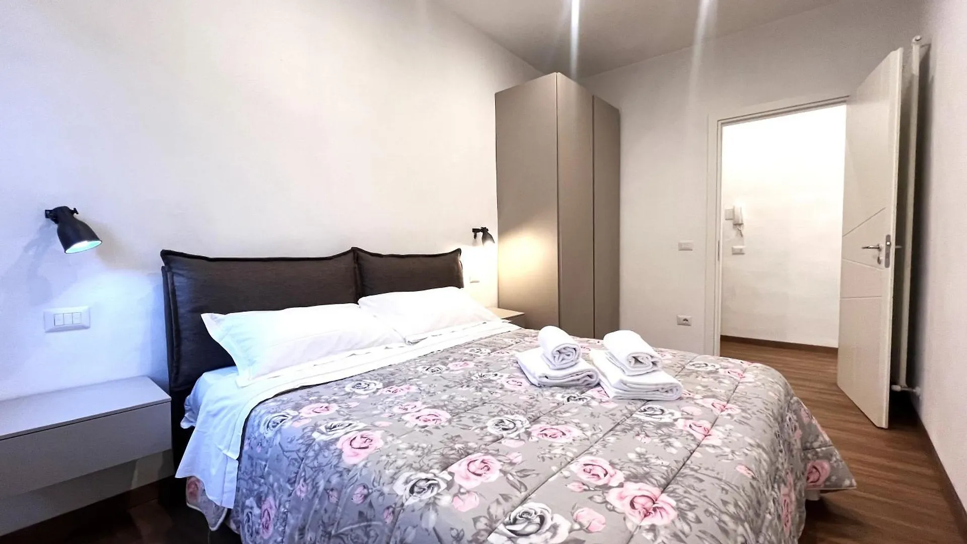 G E G Home Сиена
