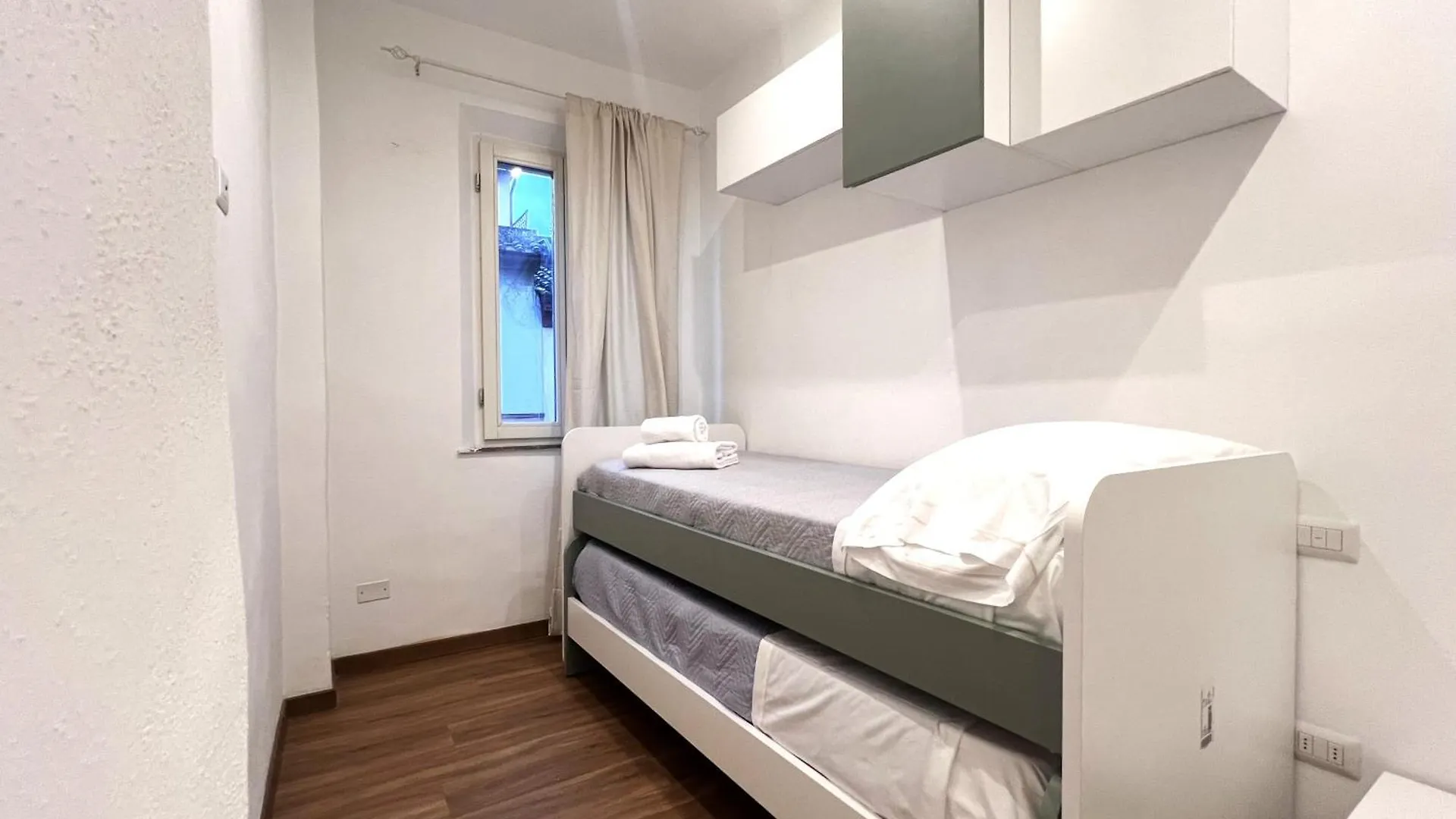 G E G Home Сиена Апартаменты