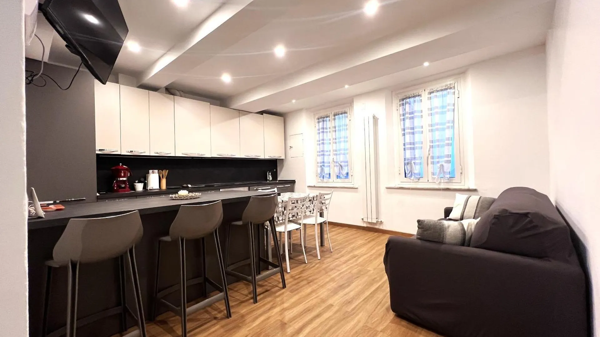 Апартаменты G E G Home Сиена